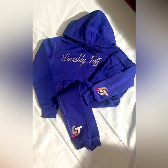 LavishlyTuff Female&Malecustomized techsuits Tshirts&Slides variety of colors - Picture 1 of 16